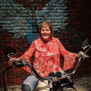 Meet your Posher, Lori